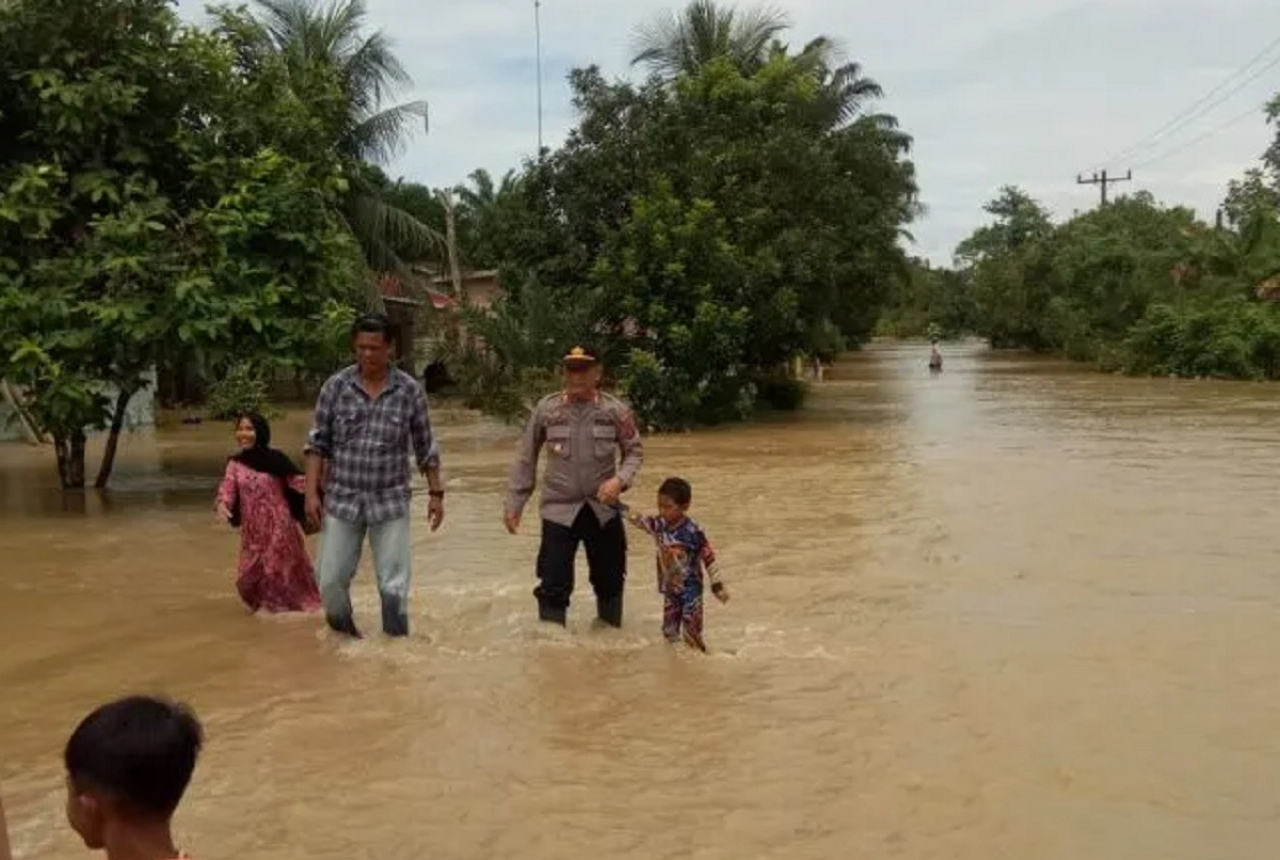 8 Kelurahan, 4 Kecamatan di Binjai Terendam Banjir - GenPI.co SUMUT