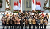 Jokowi Diminta untuk Pecat Menteri yang Berkampanye Pilpres 2024 - GenPI.co