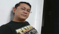 Denny Siregar Tolak Tawaran Jadi Komisaris BUMN, Alasanya Sandal Jepit - GenPI.co