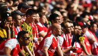The Gunners Perkasa, Arsenal Bantai Sevilla Habis-habisan - GenPI.co