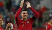 Jelang Piala Dunia 2022, Cristiano Ronaldo Emban Tugas Berat Portugal - GenPI.co