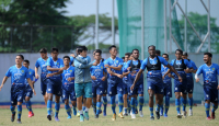 Persib Dapatkan 2 Pemain Timnas Indonesia, Bobotoh Tak Puas - GenPI.co