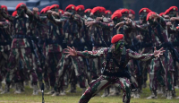 Prajurit TNI AD Dilarang Keras Ngemis Minta THR, Kata Kadispenad - GenPI.co