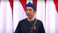 Refly Harun Soroti Ketua MK, Sebut Presiden Jokowi - GenPI.co