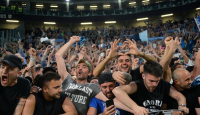 Lazio Dibantai Habis-habisan, Kalah Telak 1-4 dari Napoli - GenPI.co