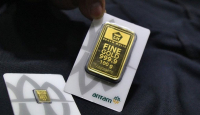 Harga Turun Bun! Emas Antam Dijual Rp 977.000 per Gram - GenPI.co