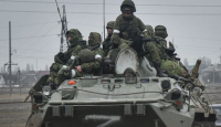 Pasukan Vladimir Putin Keok, 117 Tank Pindah Tangan ke Ukraina - GenPI.co