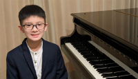 Hebat! Pianis Cilik Ini Sabet Juara di Piano Competition Hybrid - GenPI.co