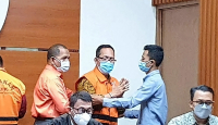 Periksa 2 Hakim PN Surabaya, KPK Sebut Ada Aliran Dana - GenPI.co