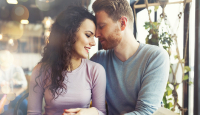 Pasangan Menunjukkan 4 Sikap, Dia Ingin Memastikan Kamu Bahagia - GenPI.co