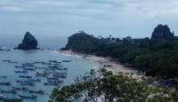 Gratis Masuk di Pantai Watu Ulo-Papuma saat Libur Lebaran 2022 - GenPI.co