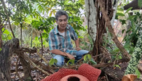 Penantian Panjang Joni Melihat Rafflesia Mekar Berseri - GenPI.co