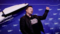 Elon Musk Bilang, Roket Starship SpaceX Siap Terbang Bulan Depan - GenPI.co
