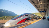 Manuver China Luar Biasa, Jalur Kereta Cepat 1000 KM Beroperasi - GenPI.co