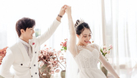 5 Lagu Keren untuk Pengantin Dansa Bersama di Resepsi Pernikahan - GenPI.co