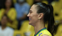 Cantiknya Julia Kudiess, Bidadari Voli Andalan Timnas Brasil - GenPI.co