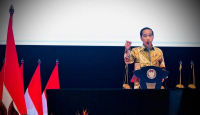 Presiden Jokowi Sampaikan Kabar Buruk, Hati-hati - GenPI.co