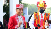 Feri Amasari Berharap Jokowi Urungkan Niat Jadi Cawapres - GenPI.co