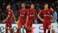 Liverpool Dibantai Napoli 1-4, Jurgen Klopp Ngamuk ke Virgil van Dijk - GenPI.co