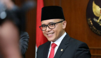 Persoalan Honorer Masih Amburadul, Presiden Jokowi Langsung Telepon MenPAN-RB Azwar Anas - GenPI.co