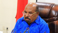 Pengangkatan Lukas Enembe Jadi Kepala Suku Besar Menimbulkan Konflik di Papua - GenPI.co
