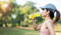 Tips Memilih Minuman Energi untuk Aktivitas Olahraga - GenPI.co