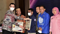 MenPAN-RB Azwar Anas Mendadak Beri Penghargaan ASN di Gorontalo, Kok Bisa? - GenPI.co