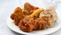 Asal Tidak Berlebihan, 3 Manfaat Makan Kulit Ayam bagi Kesehatan - GenPI.co