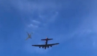 Video Mengerikan Detik-detik 2 Pesawat Bertabrakan di Udara dan Hancur Lebur - GenPI.co