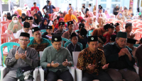 Gelar Gebyar Selawat, Ratusan Santri di Bekasi Dukung Ganjar Presiden 2024 - GenPI.co