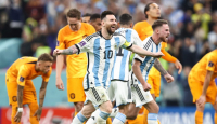 Argentina ke Semifinal Piala Dunia 2022, Lionel Messi Borong Rekor Gila - GenPI.co