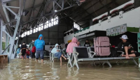 Semarang Banjir, Ganjar Pranowo Minta BMKG Rekayasa Cuaca - GenPI.co