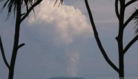 Gunung Anak Krakatau Erupsi Lagi, Tinggi Letusan 750 Meter - GenPI.co