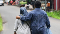 Doa Siti Terkabul, Anaknya Dapat Beasiswa Penuh dari Jokowi - GenPI.co