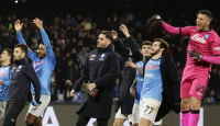 Napoli Pecahkan Rekor Baru, Klub Italia Mengancam Liga Champions - GenPI.co