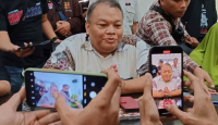Guru Honorer Dipecat di Cirebon, Sekolah: Sudah Banyak Kasus - GenPI.co