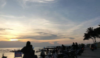 Wisata Pantai Batu Rame Jadi Tempat Mengabuburit Warga Lampung Selatan - GenPI.co