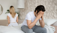 5 Tanda Pasangan Menyembunyikan Depresi, Jangan Diabaikan! - GenPI.co