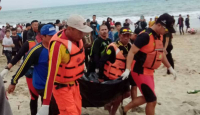 2 Wisatawan Terseret Ombak di Pantai Sentolo Garut Ditemukan Tewas - GenPI.co