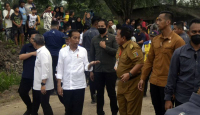 Jalan di Lampung Rusak Parah, Gubernur Arinal Djunaidi Salahkan Pengusaha - GenPI.co