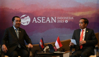 Bertemu Jokowi, PM Kamboja Minta Maaf soal Bendera Indonesia Terbalik - GenPI.co