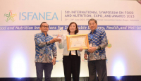 Kelas! Pergizi Pangan Indonesia Beri Penghargaan ke Le Minerale - GenPI.co