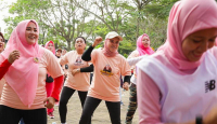 Perkuat Silaturahmi, Fun Zumba Mak Ganjar Disambut Antusias Warga Serpong - GenPI.co