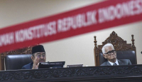 Denny Indrayana Sebut MKMK Harusnya Bisa Batalkan Putusan MK - GenPI.co
