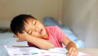 6 Cara Membantu Anak Rajin Membaca untuk Meningkatkan Kosakata - GenPI.co