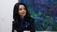 Publik Inggris Kagum dengan Penampilan Awet Muda Ibu Negara Korsel Kim Keon Hee - GenPI.co