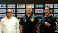Datangkan Radja Nainggolan, Bhayangkara FC Gelontorkan Rp 5 Miliar - GenPI.co