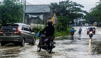 BMKG: Kota Besar di Indonesia Berpotensi Diguyur Hujan Ringan hingga Sedang - GenPI.co