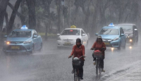 BMKG: 32 Provinsi Diguyur Hujan Lebat Disertai Petir dan Kilat - GenPI.co