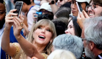 Curhat Penggemar Nonton Konser Taylor Swift, Seperti Tidak Nyata - GenPI.co